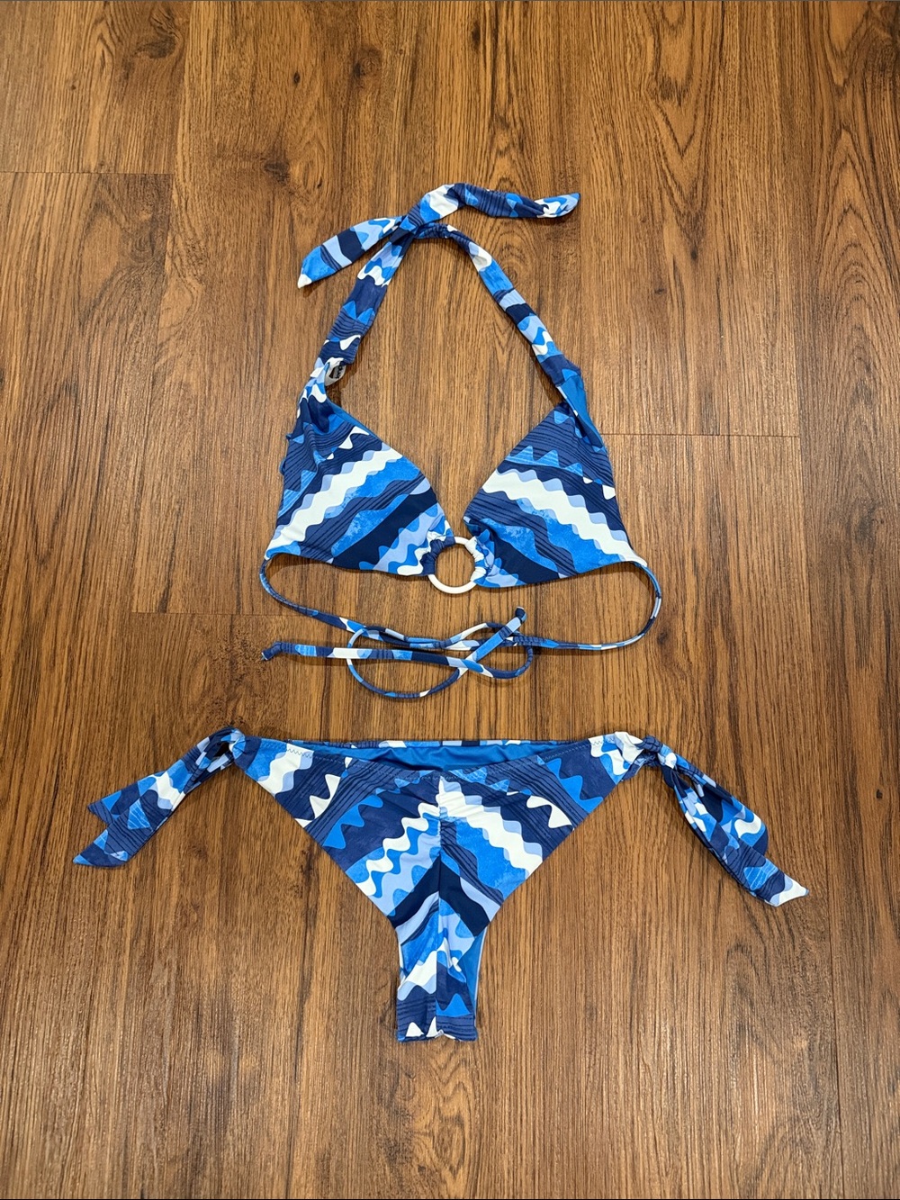 NWT Blue and White Abstract Bikini